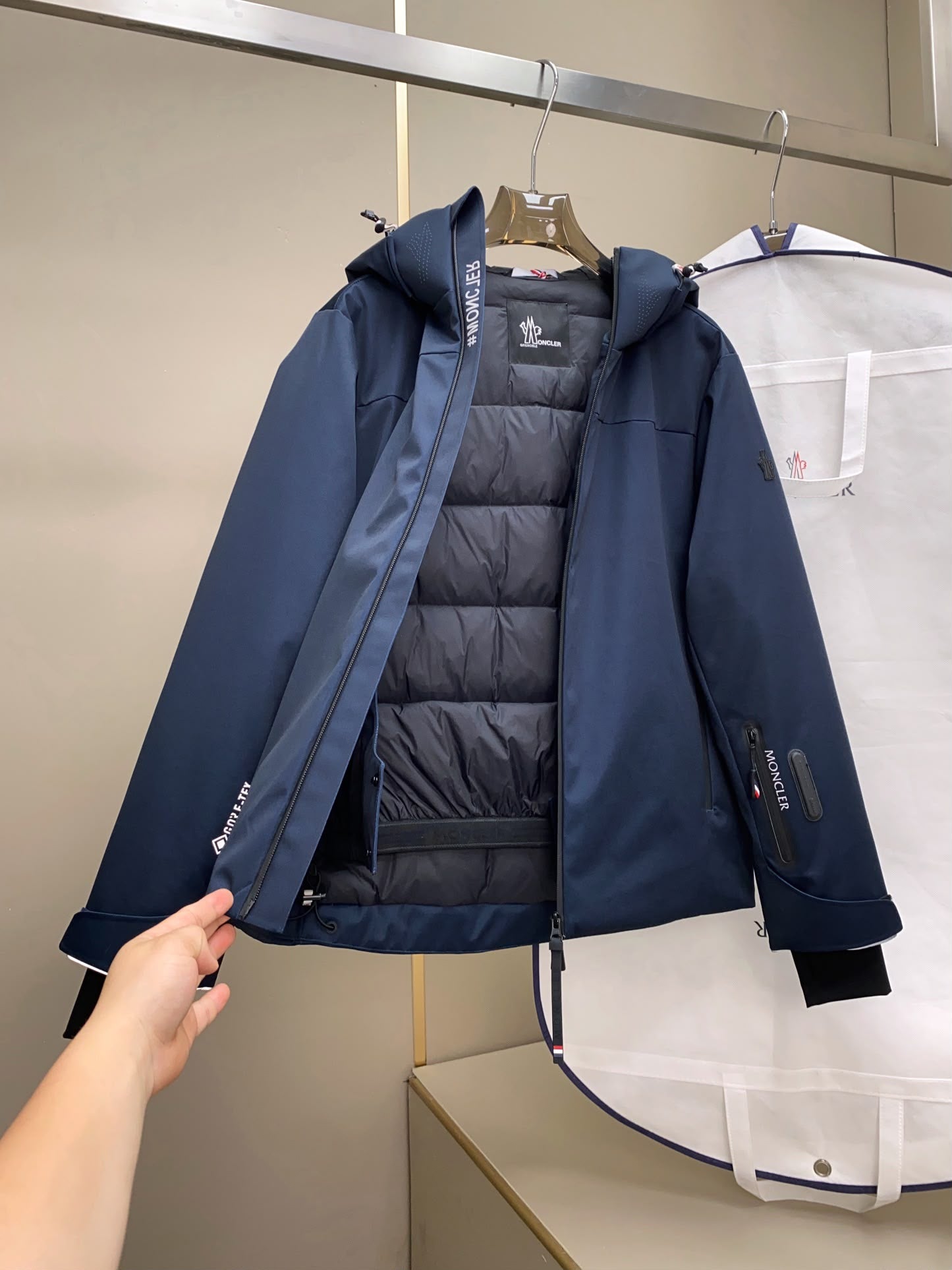 MNCLR NAVY HOODED LIGHTWEIGHT ZIP COAT - (PRE ORDER)