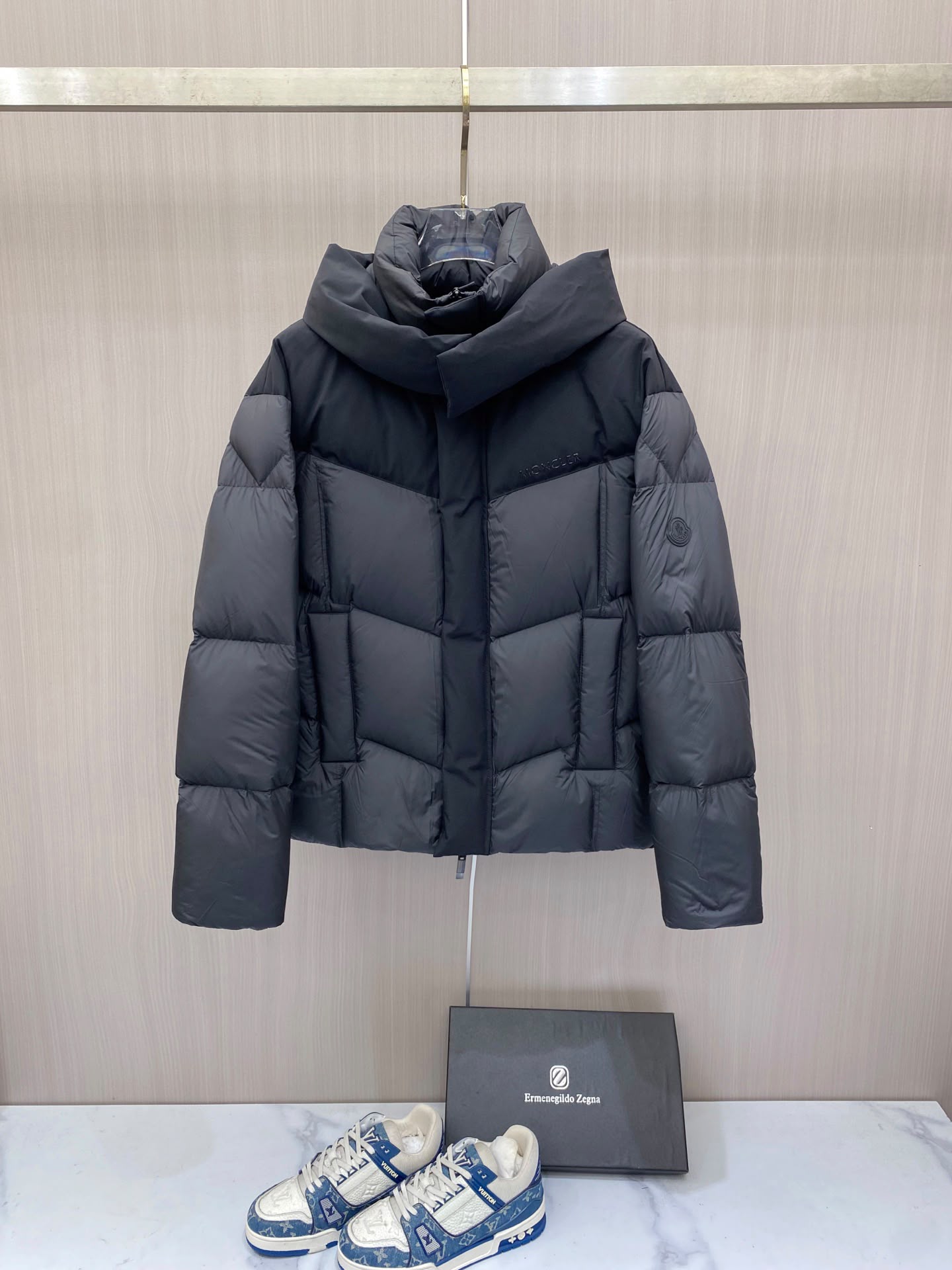 MNCLR PUFF COAT DUAL SHADE GRAY/BLACK - (PRE ORDER)